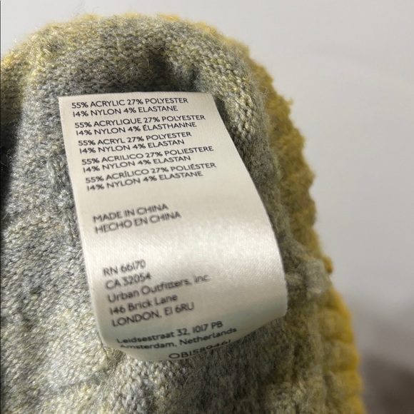 Anthropologie Pilcro Yellow Grey Ombre Sweater Crop Mock Neck Cute Size Medium - Picture 8 of 8